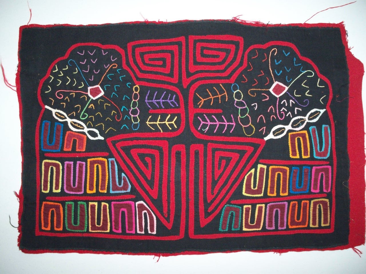 Kuna Indian Hand Sewn Goat Mola Art-Panama 20102801L
