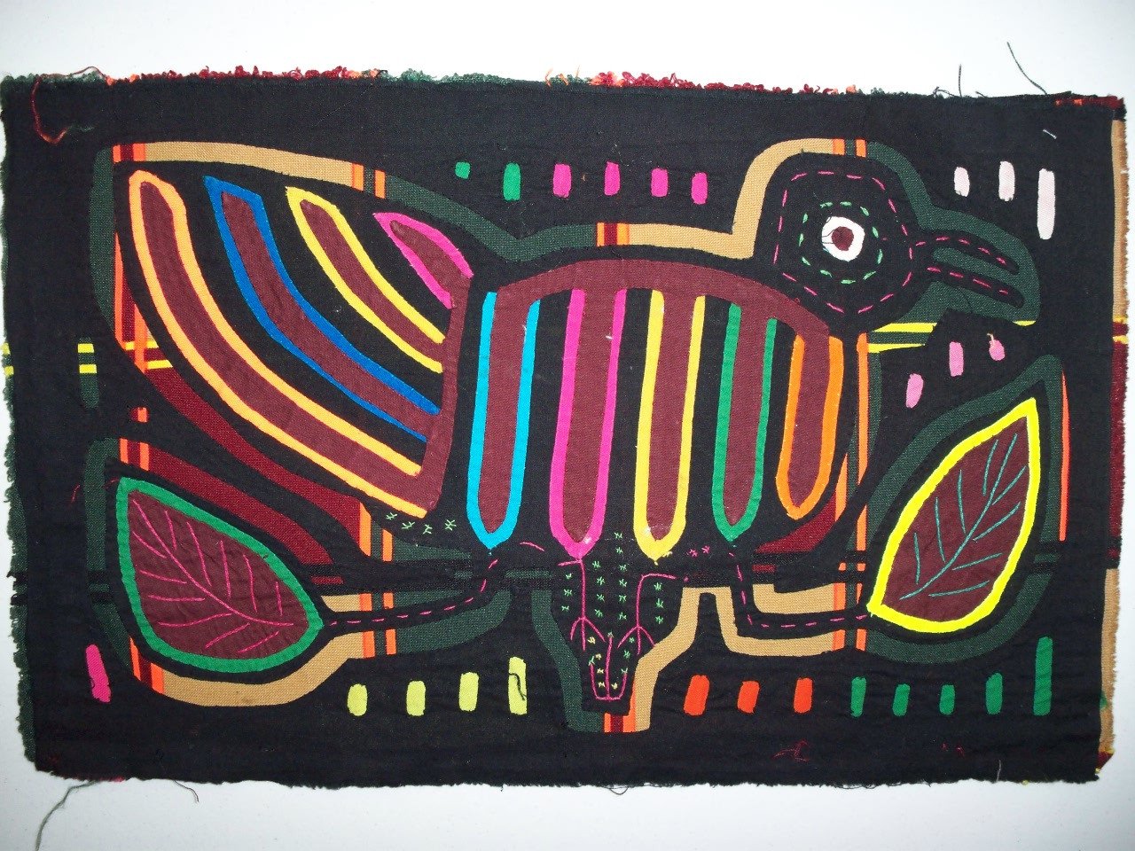 Kuna Indian Hand Sewn Bird Mola Panama San Blas-20121301L