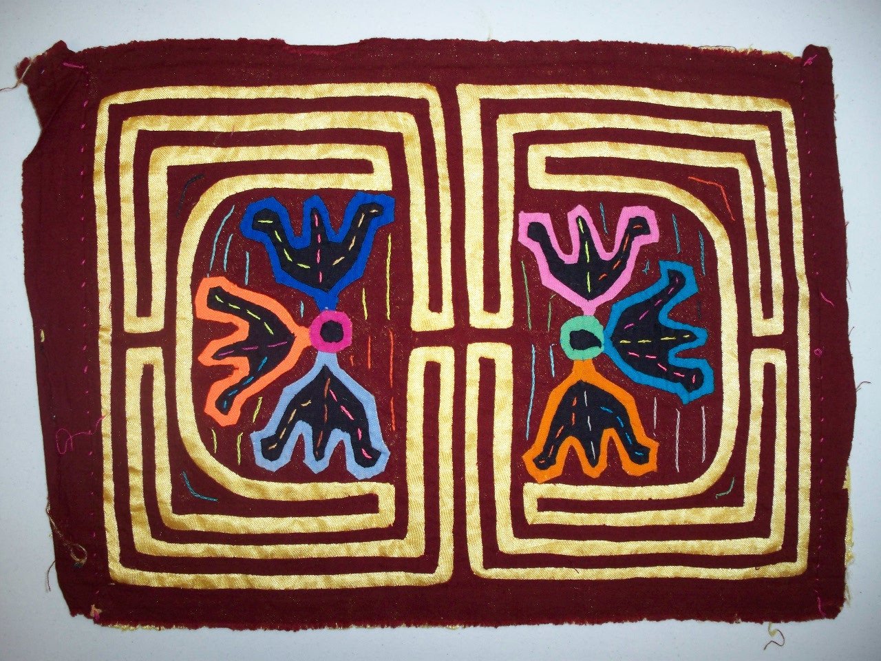 Kuna Indian Hand Sewn Traditional Mola Panama San Blas - 20121015L
