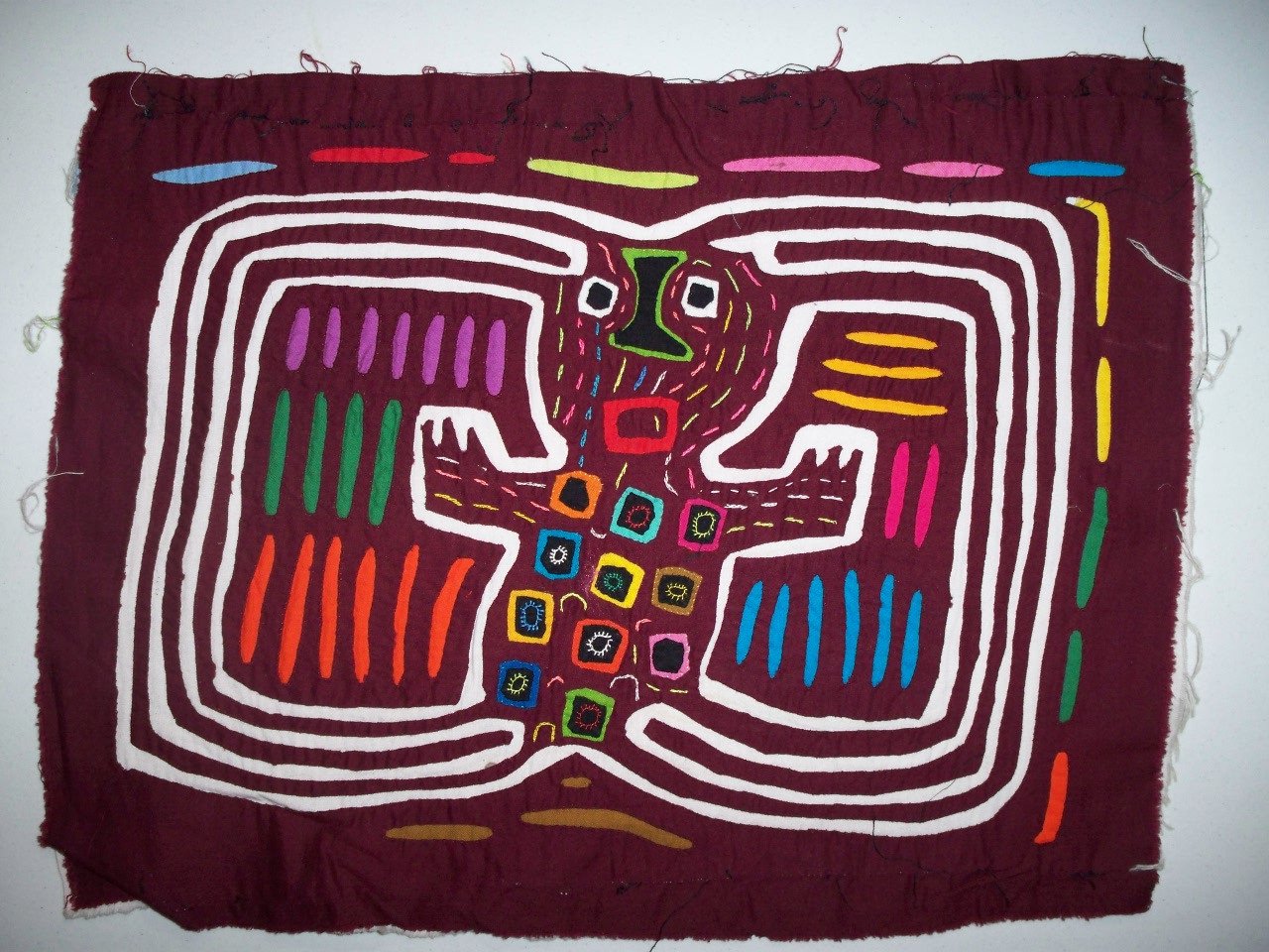 Kuna Indian Hand Sewn Weirdo Mola Panama San Blas-21010225L