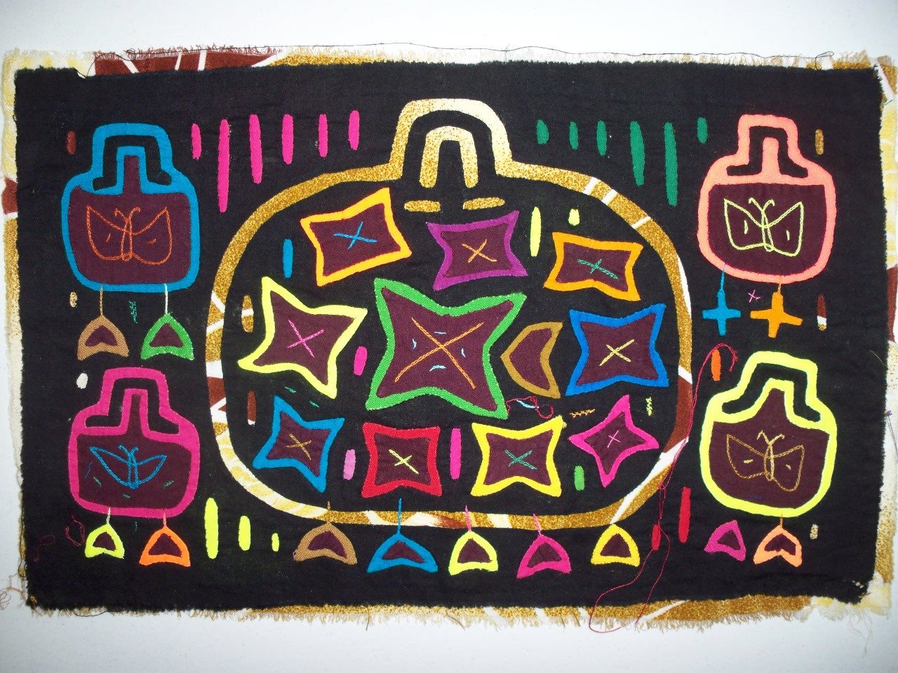 Kuna Indian Hand Sewn Traditional Mola Panama San Blas-21010814L