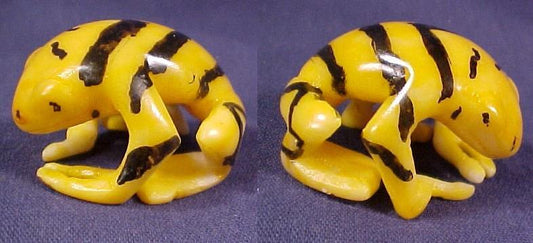 Wounaan Indian Vintage Tagua Nut Frog Carving-Panama 20121034L