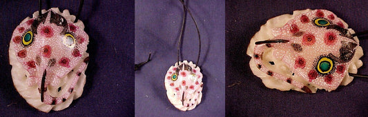 Wounaan Indian Stingray Tagua Nut Jewelry Pendant-Panama 20121129L