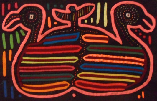 Traderbrock Kuna Indian Hand-Stitched Swan Lake Mola Panama Art 15.72351