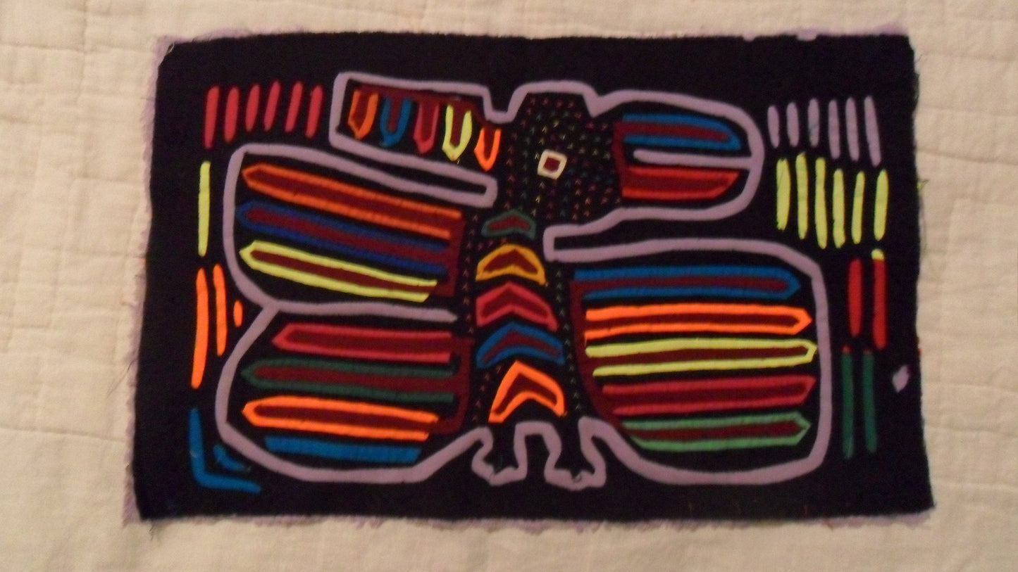 Kuna Indian Hand Sewn Thunderbird Optical Illusion Mola Panama Art  21031522L