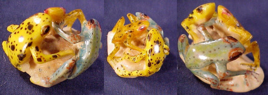 Vintage Wounaan 3 Frog Tagua Nut Carving-Panama 21062225L
