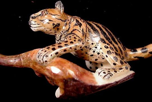 Wounaan Indian Hand Carved Jaguar Tagua Carving-Panama 20112114L