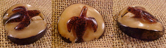 Wounaan Indian Tagua Nut Bird Pendant Jewelry-Panama 20123051L