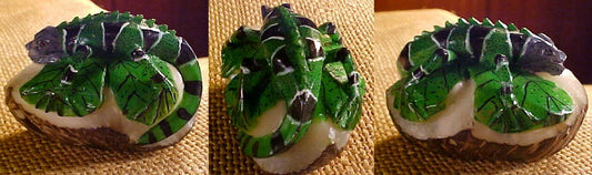 Wounaan Indian Hand Carved Lizard Iguana Tagua Nut-Panama 20122848L