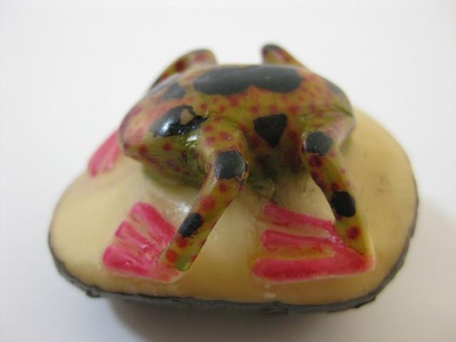 Wounaan Hand Carved Tagua Nut Frog Carving-Panama 20091812L