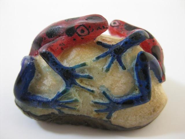 Wounaan Hand Carved Tagua Nut Double Frog Carving-Panama 20091822L