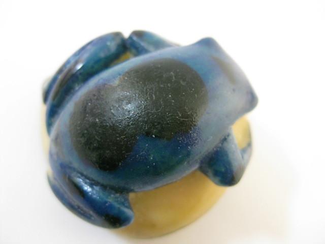Wounaan Hand Carved Blue Tagua Nut Frog Carving-Panama 20091802L
