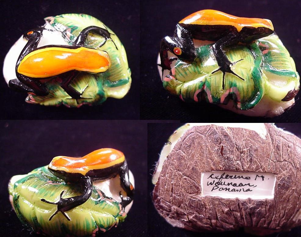 Wounaan Indian Elegant Tagua Frog Carving-Panama 21050415L