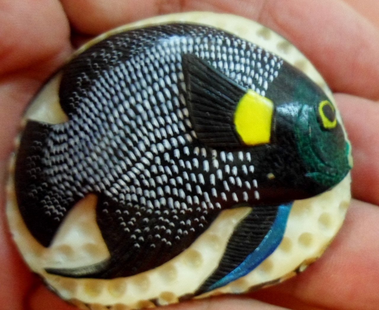 Wounaan Indian Angelfish Tagua Pendant Carving-Panama 21042905L