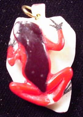 Wounaan Indian Hand Carved Frog Tagua Pendant-Panama  20093016L