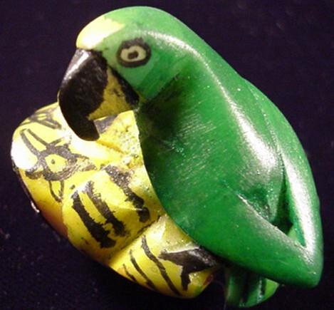 Wounaan Yellow Head Parrot Tagua Carving-Panama 21043003L