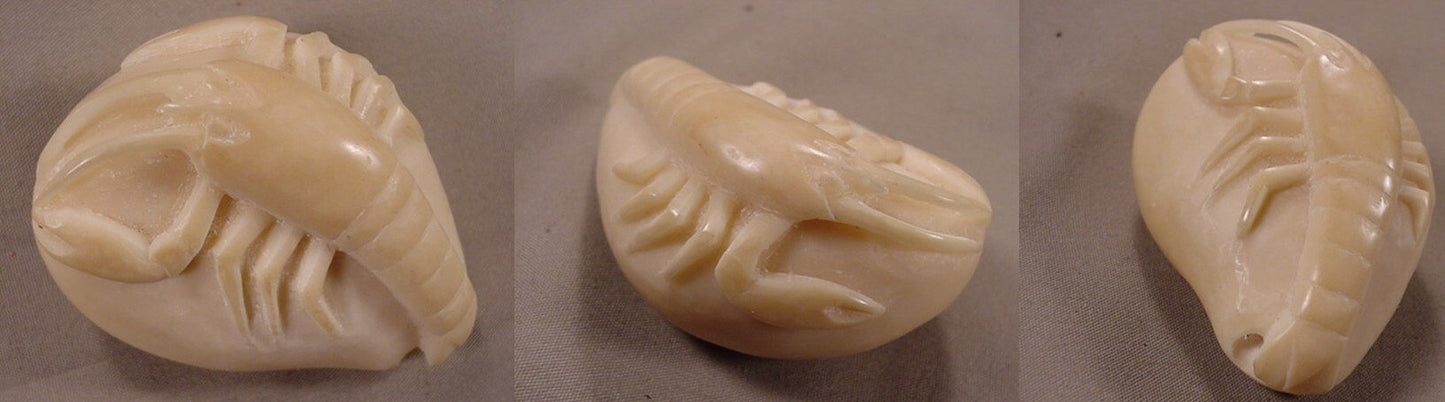 Wounaan Indian White Shrimp Tagua Carving-Panama-21042815L