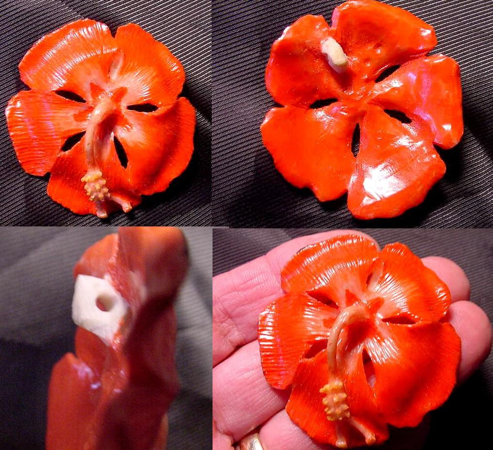 Wounaan Indian Tagua Hibiscus Flower Pendant Carving-Panama 21042603L