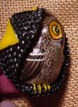 Wounaan Indian Owl & FlowerTagua Nut Carving-Panama 21031305L