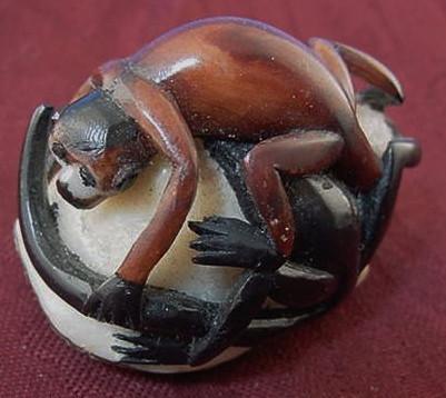Wounaan Indian Hand Carved Monkey Tagua Nut Carving-Panama 21021929L