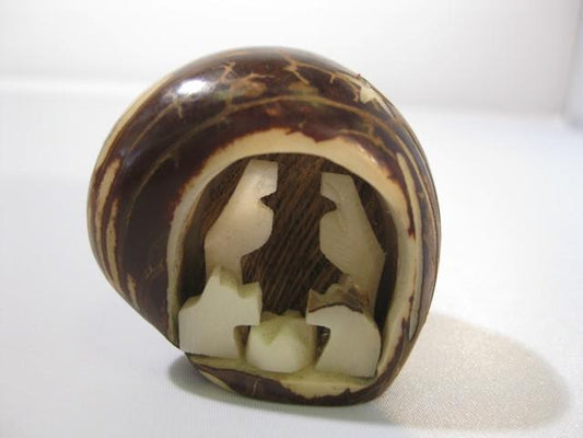 Tagua Nut Carved Baby Jesus Creche Christian - Ecuador 21031026L