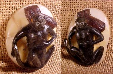 Wounaan Indian Monkey Tagua Nut Pendant Carving-Panama 21062108L
