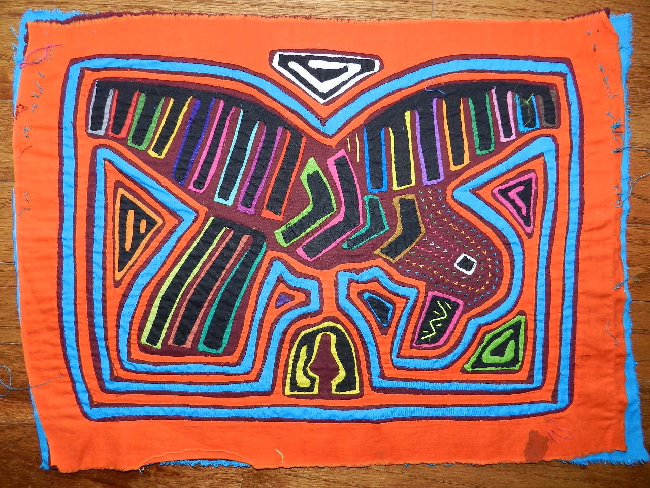 Kuna Indian Hand Sewn Peace Dove Mola Panama Art 21052220L
