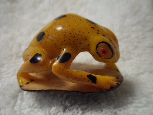 Wounaan Embera Poison Dart Frog Tagua Carving-Panama 16021508L