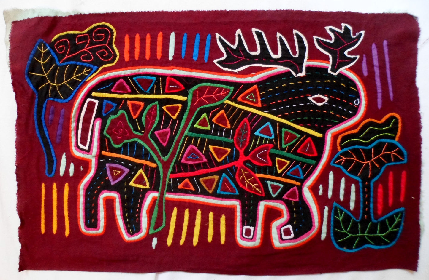 Kuna Indian Hand Sewn Raindeer Mola Panama