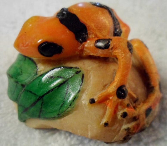 Wounaan Embera Poison Dart Frog Tagua Carving-Panama 16030108L