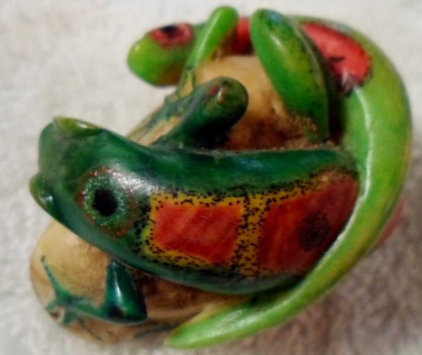 Wounaan Embera 2 Gecko Tagua Carving-Panama 16030110L