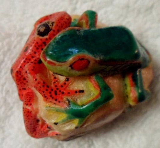 Wounaan Embera 2 Poison Dart Frog Tagua Carving-Panama 16030307L