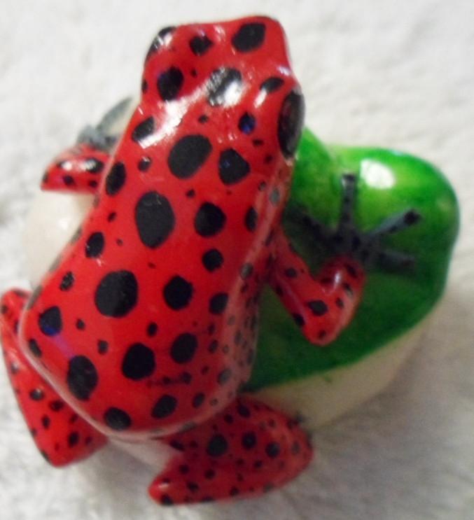 Wounaan Embera Tagua Poison Dart Frog Carving-Panama 16041417L