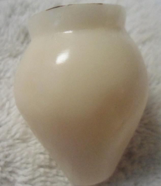 Wounaan Embera Tagua White Vase Carving-Panama 16041419L