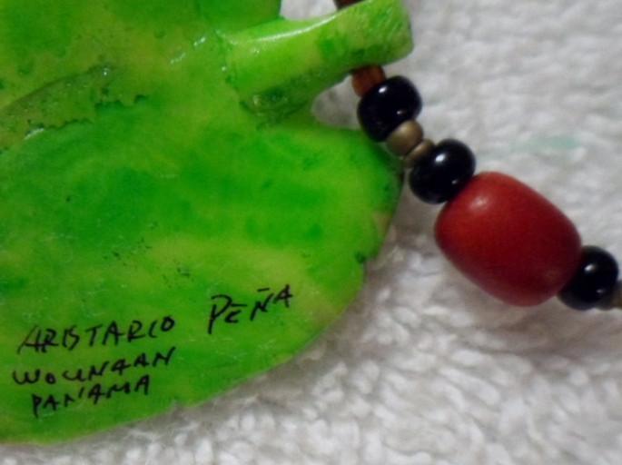 Wounaan Embera Poison Dart Frog Tagua Necklace Carving-Panama 15101744L
