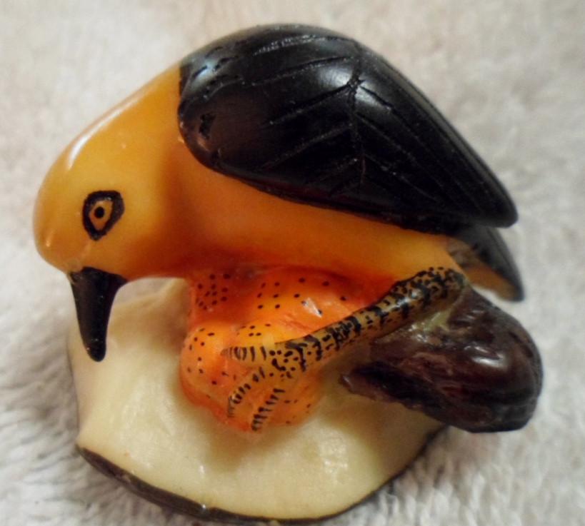 Wounaan Embera Oriole Bird Tagua Carving-Panama 16082641L