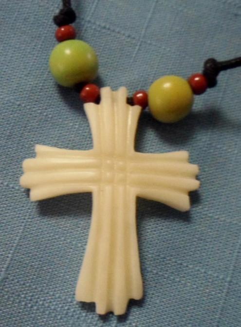 Wounaan Embera Christian Cross Tagua Necklace Jewelry Panama 16011412L